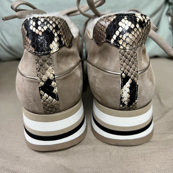 Soft waves sneakers size Euro 41 - Picture 3 of 6